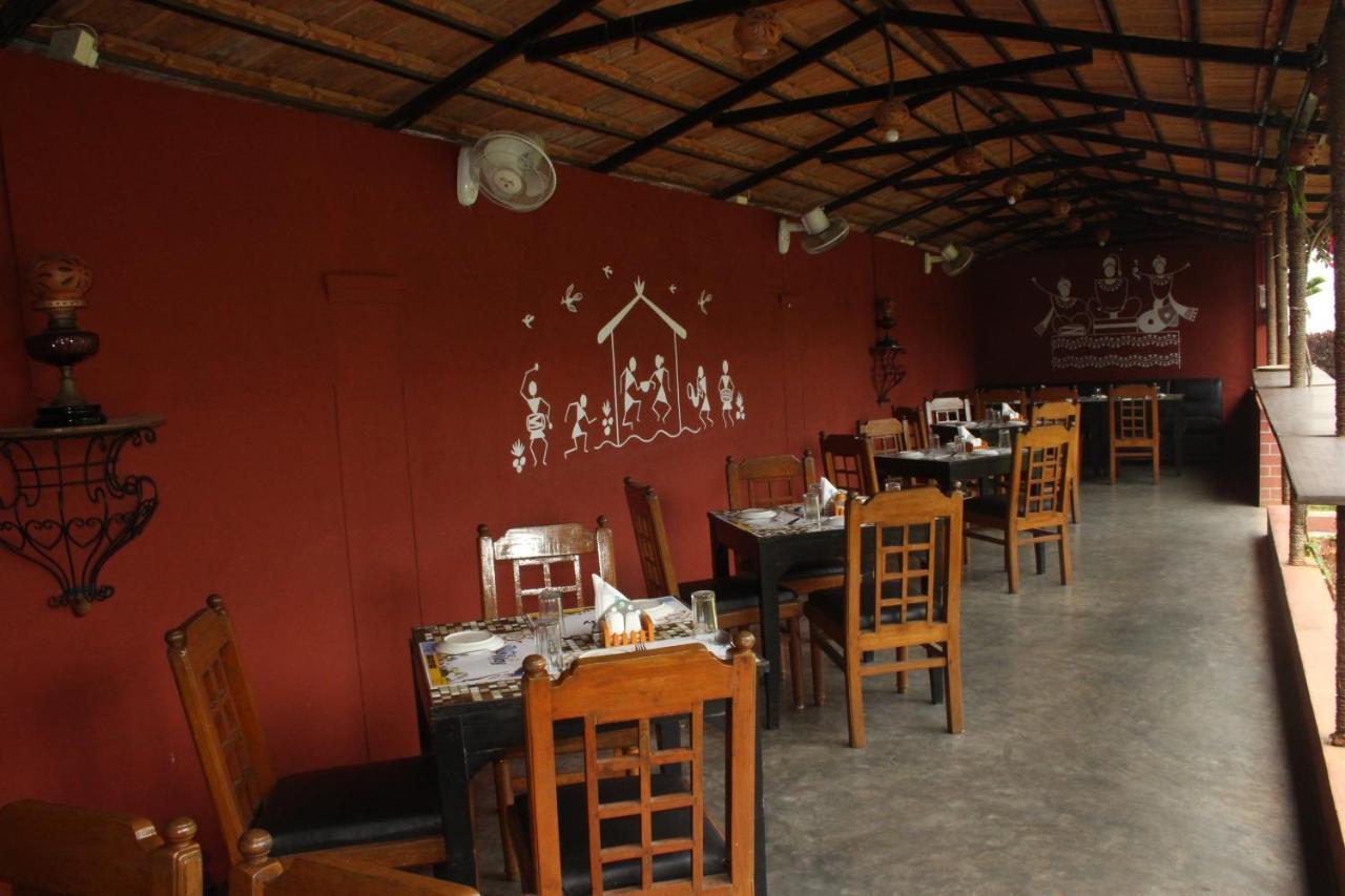 Hotel Stay By The Way Mysore Extérieur photo